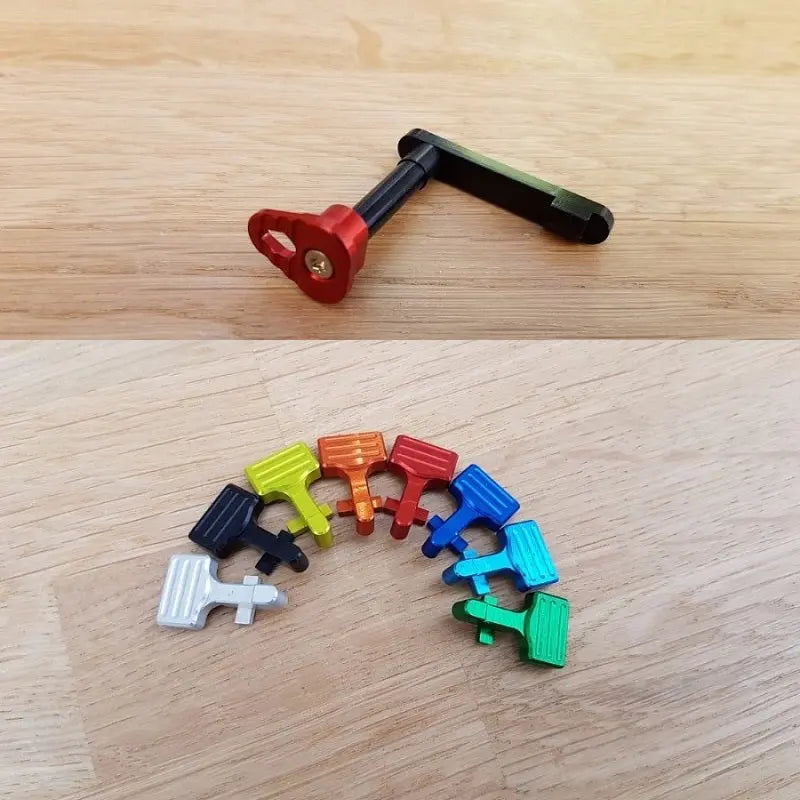 SGANCI-CARICATORE-BOLT-CATCH 