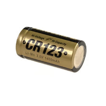 Carica l&#39;immagine nel visualizzatore di Gallery, Batteria CR123 Lithium 3V CLAWGEAR
